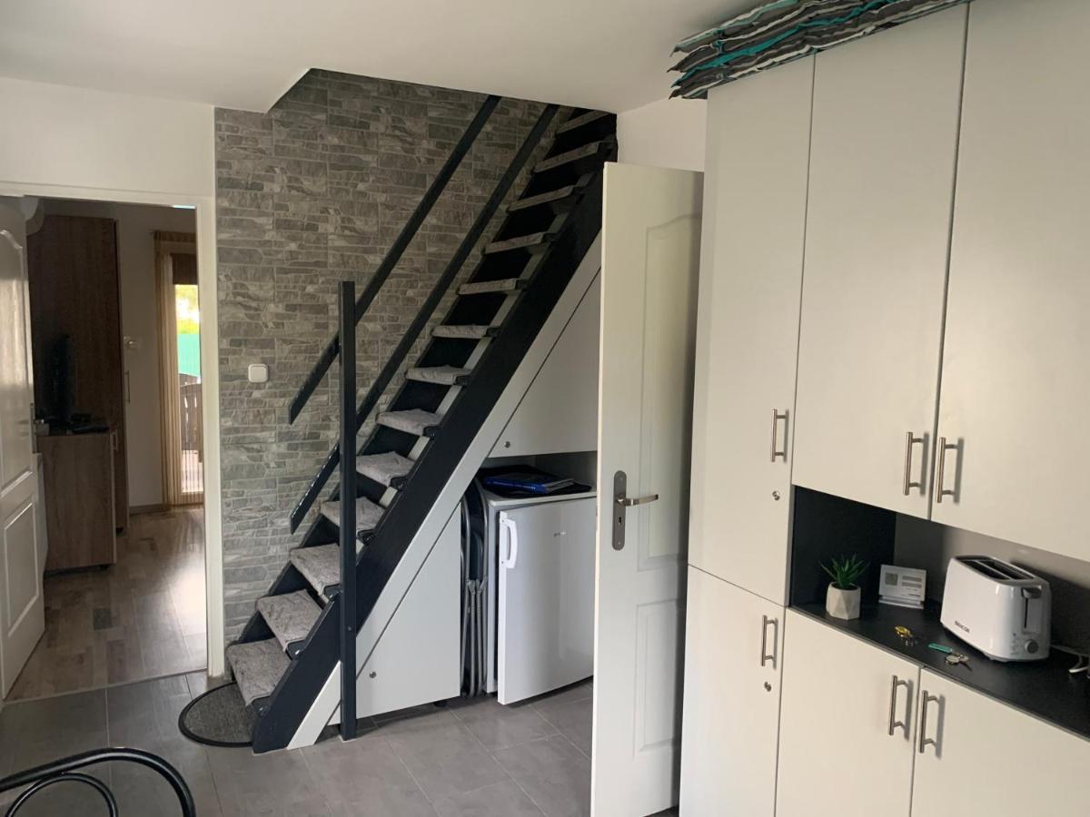 Komo Apartment Бік Екстер'єр фото