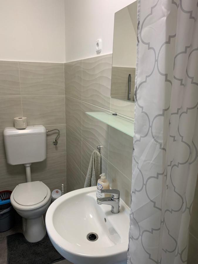 Komo Apartment Бік Екстер'єр фото